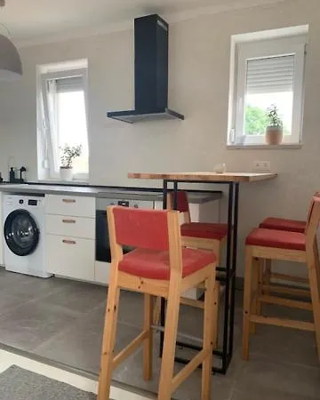 Belvarosi Apartman Apartament Keszthely